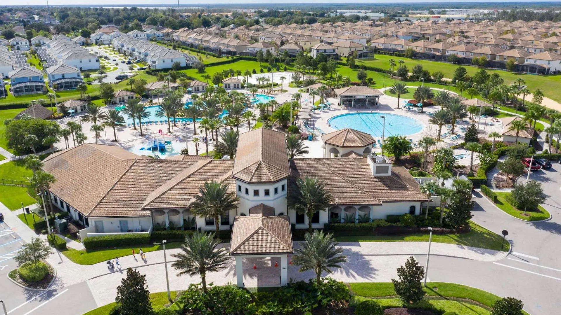Gorgeous 4Bd Close To Disney W/ Pool @ Champions Gate Resort 1196 Davenport
